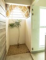 Les Voiles Blanches Tamarindo