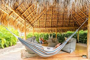 Les Voiles Blanches Tamarindo