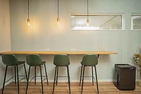 Orange County Guest House - Hostel