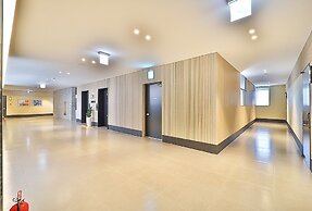 Browndot Busan Newport Signature