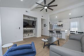 Ash & Ko Boutique Lodging