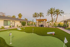 Ash & Ko Boutique Lodging