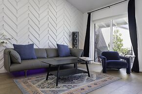 Ash & Ko Boutique Lodging