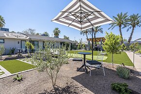 Ash & Ko Boutique Lodging