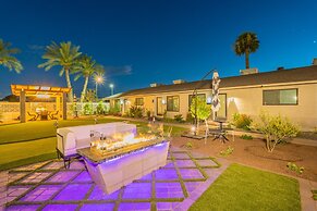 Ash & Ko Boutique Lodging