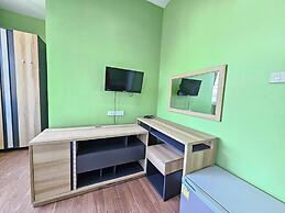 Baanpin Hotel and Cafe