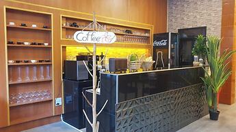 Baanpin Hotel and Cafe