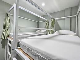 Baanpin Hotel and Cafe