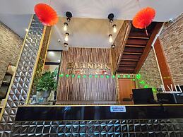 Baanpin Hotel and Cafe