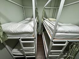 Baanpin Hotel and Cafe