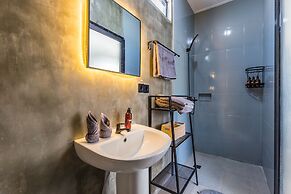 Modern Industrial VIP studio-Umalas