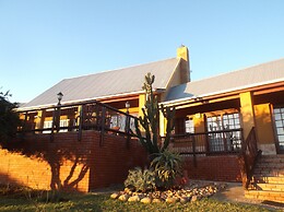 VALLEY BUSHVELD COUNTRY LODGE