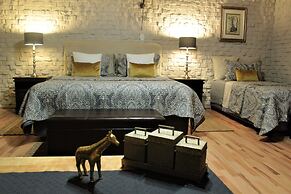 VALLEY BUSHVELD COUNTRY LODGE