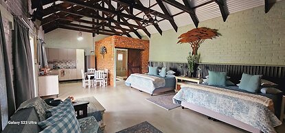 VALLEY BUSHVELD COUNTRY LODGE