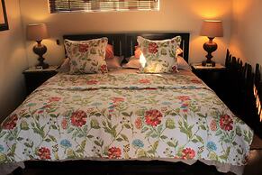 VALLEY BUSHVELD COUNTRY LODGE