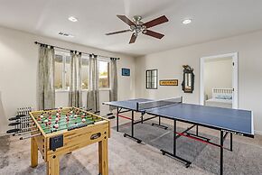 Fisherman's Cove Retreat - Game Room Included! by Yosemite Region Reso