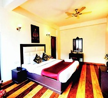 Goroomgo Kalinga Inter Continental Manali