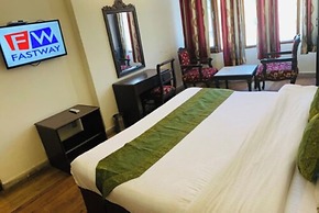 Goroomgo Kalinga Inter Continental Manali