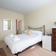 Picturesque Parsons Green