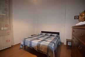 Vicino Ospedale E Aeroporto Num92867