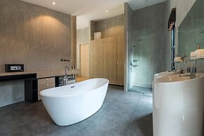 Grand Villa Cedrix in the Green Paradise