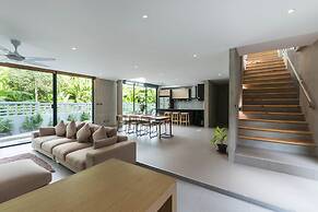 Grand Villa Cedrix in the Green Paradise