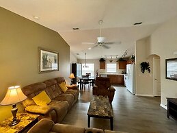 Grand Family House With Private Pool Near Disney Parks