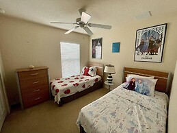 Grand Family House With Private Pool Near Disney Parks