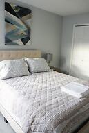 Grand Executive 3BD Condo Apartment Near Disney Parks 4