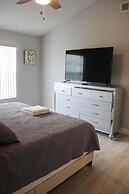 Grand Executive 3BD Condo Apartment Near Disney Parks 4