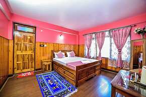 Goroomgo Tharbaling Homestay Darjeeling
