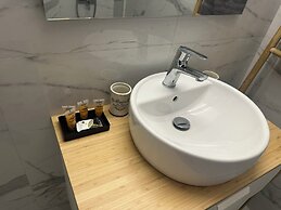 Brand New 2 Bd Apt in Pagrati w Balcony