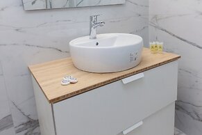 Brand New 2 Bd Apt in Pagrati w Balcony