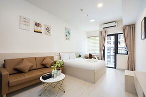 Otis Soho Saigon Balcony Apartment