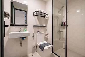 Otis Soho Saigon Balcony Apartment