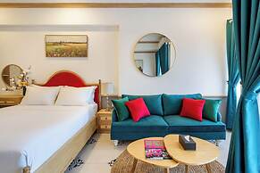 Otis Soho Saigon Balcony Apartment