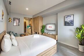 Otis Soho Saigon Balcony Apartment