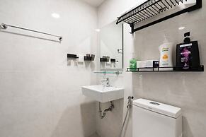 Otis Soho Saigon Balcony Apartment