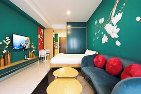 Otis Soho Saigon Balcony Apartment