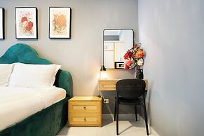 Otis Soho Saigon Balcony Apartment