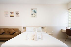 Otis Soho Saigon Balcony Apartment