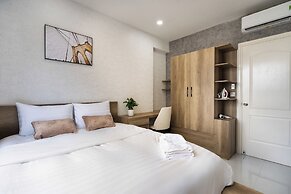 Otis Soho Saigon Balcony Apartment