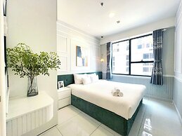 Otis Soho Saigon Balcony Apartment