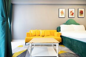 Otis Soho Saigon Balcony Apartment