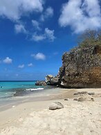 Brand New Immaculate 3-bed Villa in Grote Berg