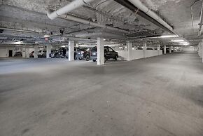 ASK FOR Discount-luxury Serviced Apt in Uptown CLT