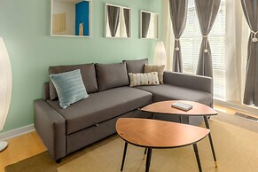 ASK FOR Discount-2br Hip Apt Free Parking Wifi