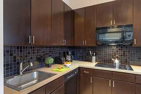 ASK FOR Discount-10 Min Walk to Epicentre Wifi