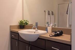 ASK FOR Discount-10 Min Walk to Epicentre Wifi