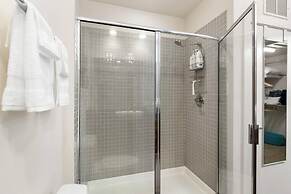 One Bedroom Apartment -10 Min Walk to Epicentre Wifi